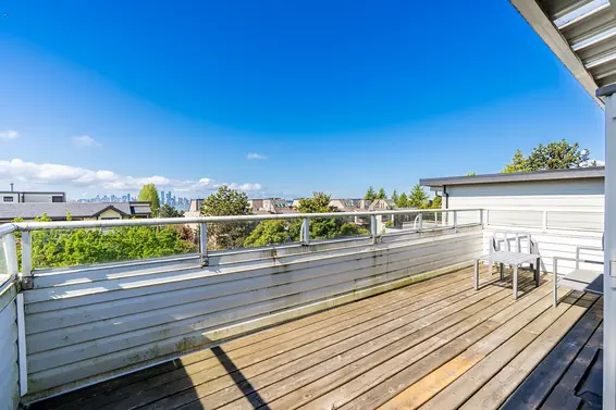 238 West 4th Street, North Vancouver For Sale - image 9