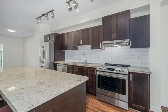 713 Premier Street, North Vancouver For Sale - image 9