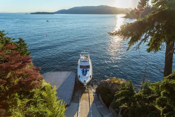 5363 Kew Cliff Road, West Vancouver For Sale - image 32