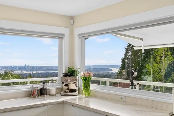 668 Alpine Court, North Vancouver For Sale - image 11