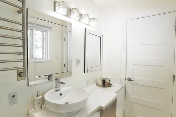 668 Alpine Court, North Vancouver For Sale - image 16