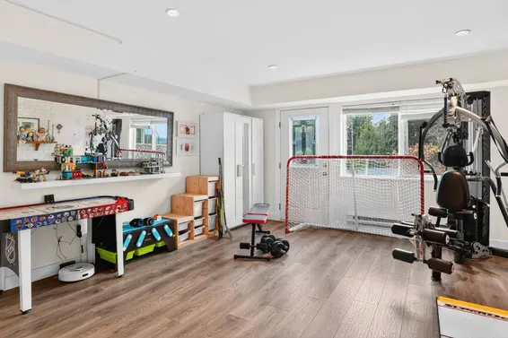 668 Alpine Court, North Vancouver For Sale - image 19