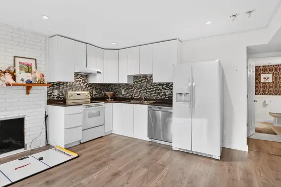 668 Alpine Court, North Vancouver For Sale - image 21