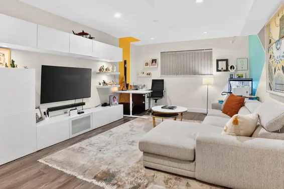 668 Alpine Court, North Vancouver For Sale - image 22