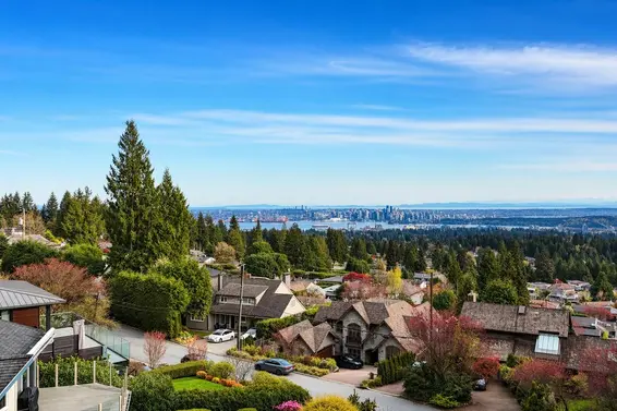 668 Alpine Court, North Vancouver For Sale - image 31