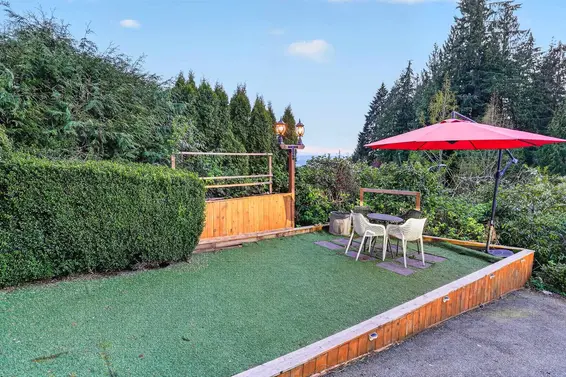 668 Alpine Court, North Vancouver For Sale - image 35