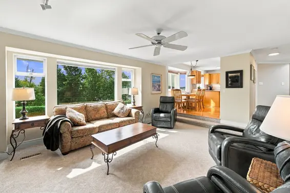 3950 Sparrow Lane, North Vancouver For Sale - image 13