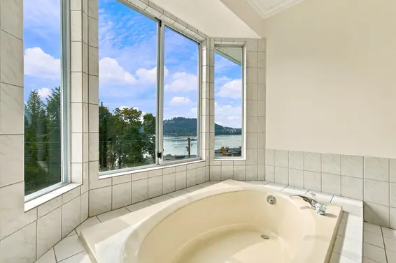 3950 Sparrow Lane, North Vancouver For Sale - image 20
