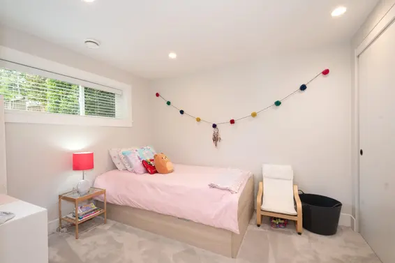 328 East 22nd Street, North Vancouver For Sale - image 21