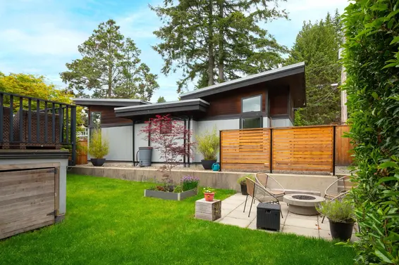 328 East 22nd Street, North Vancouver For Sale - image 29