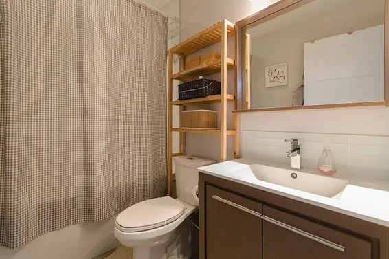 328 East 22nd Street, North Vancouver For Sale - image 37