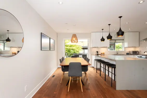 328 East 22nd Street, North Vancouver For Sale - image 8