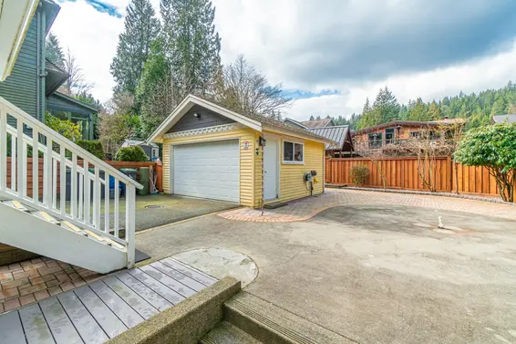 2035 Rockcliff Road, North Vancouver For Sale - image 32