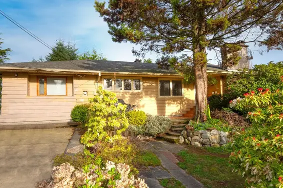 1296 Inglewood Avenue, West Vancouver