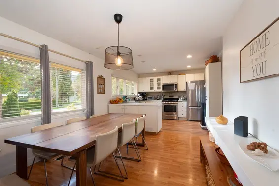 1296 Inglewood Avenue, West Vancouver For Sale - image 6