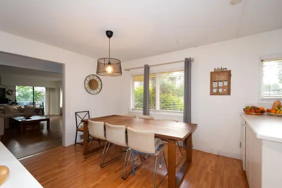 1296 Inglewood Avenue, West Vancouver For Sale - image 8