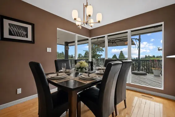 3883 Delbrook Avenue, North Vancouver For Sale - image 11