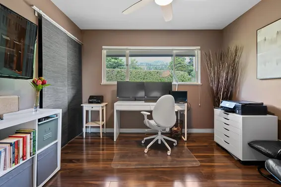 3883 Delbrook Avenue, North Vancouver For Sale - image 18