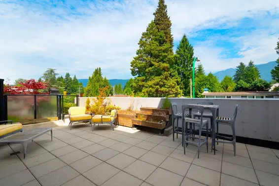 217 3220 Connaught Crescent, North Vancouver For Sale - image 1