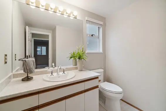 4334 Hoskins Road, North Vancouver For Sale - image 12