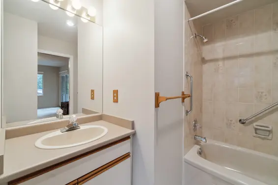 4334 Hoskins Road, North Vancouver For Sale - image 17