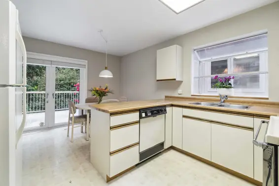 4334 Hoskins Road, North Vancouver For Sale - image 6