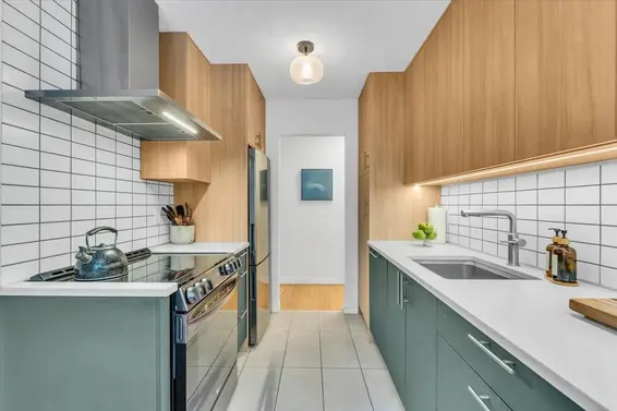 201 120 East 4th Street, North Vancouver For Sale - image 2