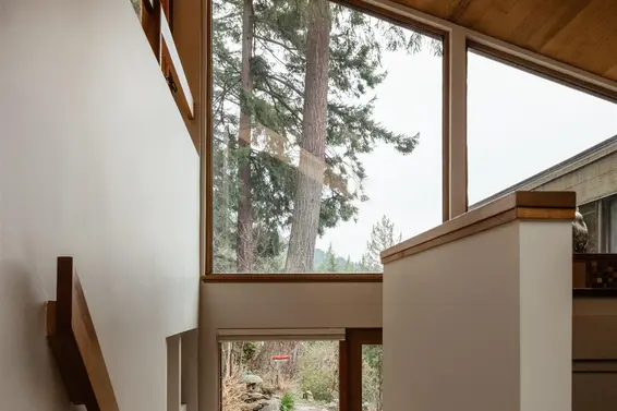 4639 Caulfeild Drive, West Vancouver For Sale - image 7