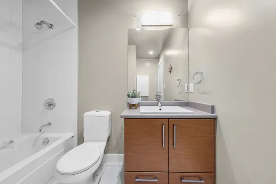 208 188 West 29 Street, North Vancouver For Sale - image 30