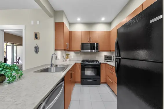 208 188 West 29 Street, North Vancouver For Sale - image 8