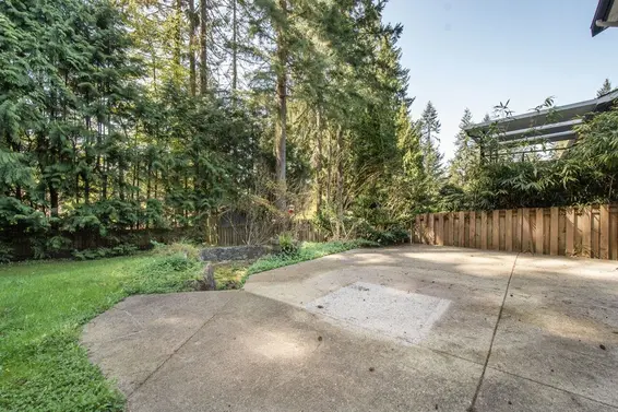 1886 Layton Drive, North Vancouver For Sale - image 27