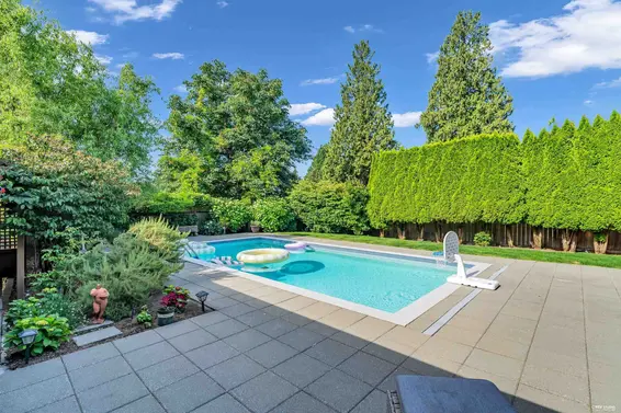 1555 Queens Avenue, West Vancouver For Sale - image 15