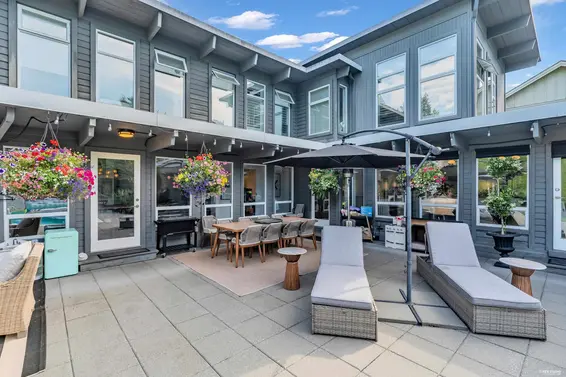1555 Queens Avenue, West Vancouver For Sale - image 17