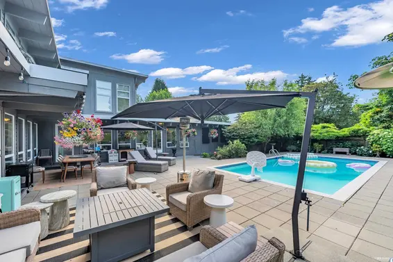 1555 Queens Avenue, West Vancouver For Sale - image 19