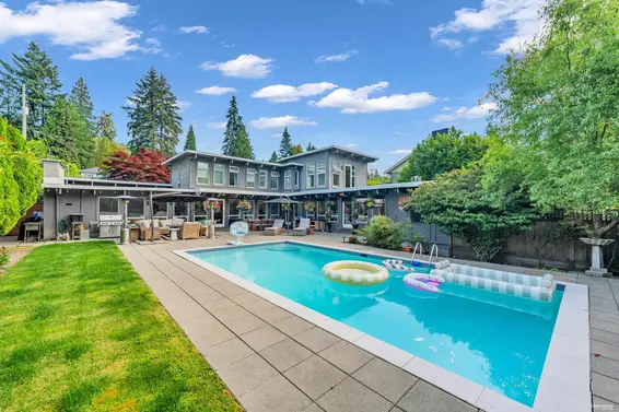 1555 Queens Avenue, West Vancouver For Sale - image 20