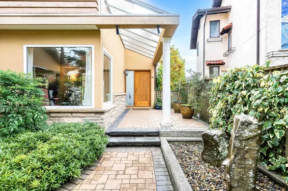 2328 Bellevue Avenue, West Vancouver For Sale - image 3