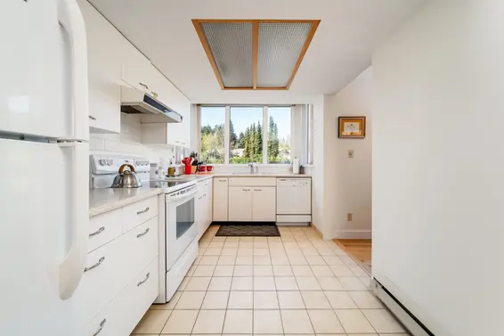 105 995 Roche Point Drive, North Vancouver For Sale - image 8