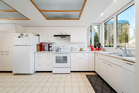 105 995 Roche Point Drive, North Vancouver For Sale - image 9