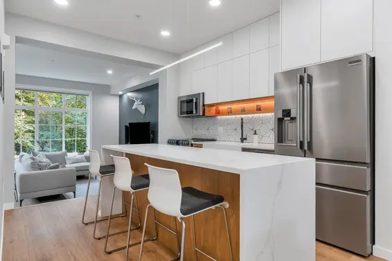 48 550 Browning Place, North Vancouver For Sale - image 10