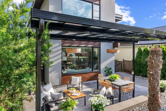 231 East 27 Street, North Vancouver For Sale - image 2