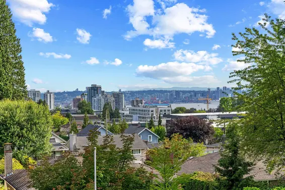 231 East 27 Street, North Vancouver For Sale - image 22