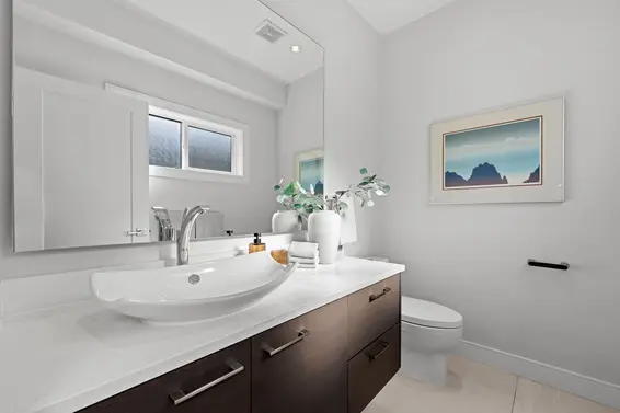 231 East 27 Street, North Vancouver For Sale - image 25