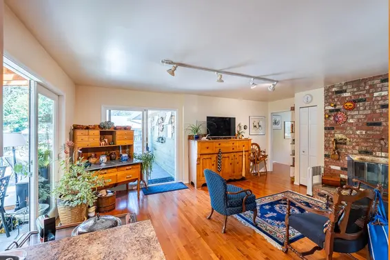 3031 Duval Road, North Vancouver For Sale - image 11