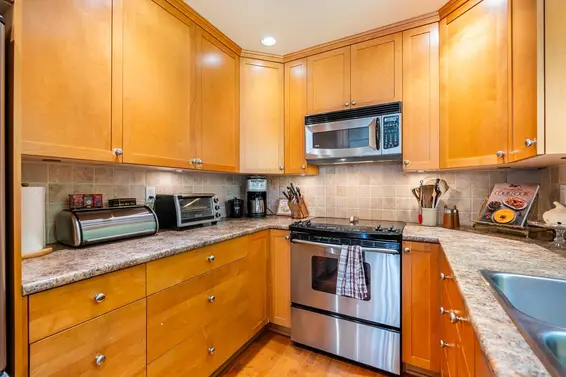 3031 Duval Road, North Vancouver For Sale - image 14