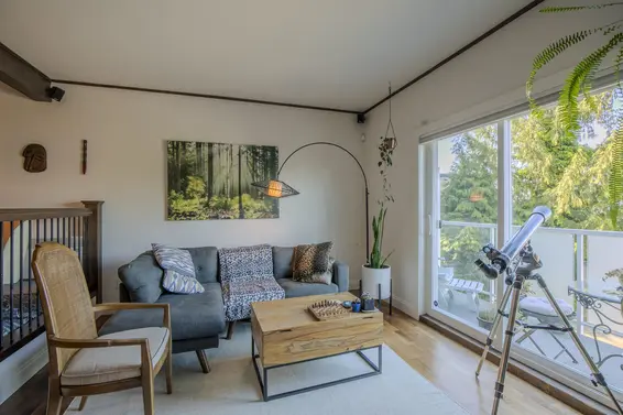 5 350 Centre Road, Lions Bay For Sale - image 3