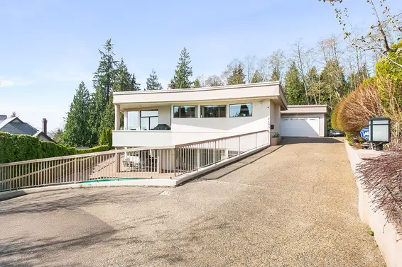 2490 Westhill Court, West Vancouver For Sale - image 32
