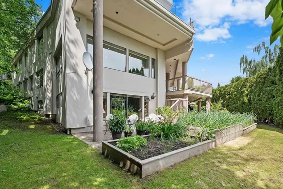 2490 Westhill Court, West Vancouver For Sale - image 37