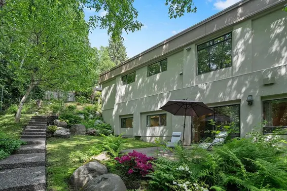 2490 Westhill Court, West Vancouver For Sale - image 39
