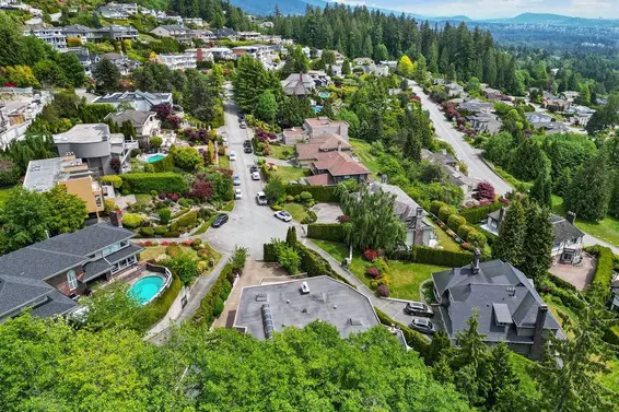 2490 Westhill Court, West Vancouver For Sale - image 40