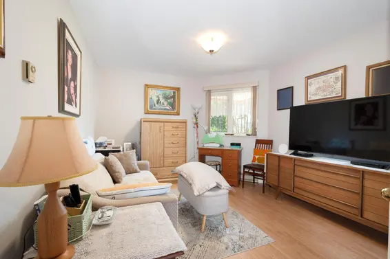 6440 Rosebery Avenue, West Vancouver For Sale - image 29